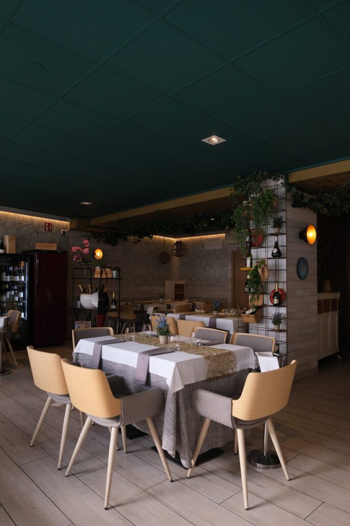 Comedor de MADE Restaurante, restaurante sin gluten en Villajoyosa