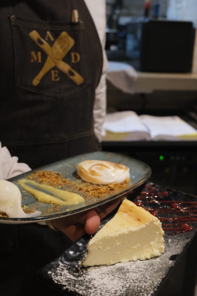Lemon pie MADE y tarta de queso al horno, postres sin gluten